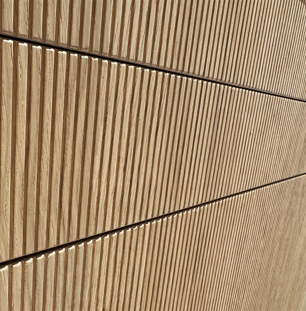 Holz in Form Reliefplatten 2651 Stripes, Asteiche